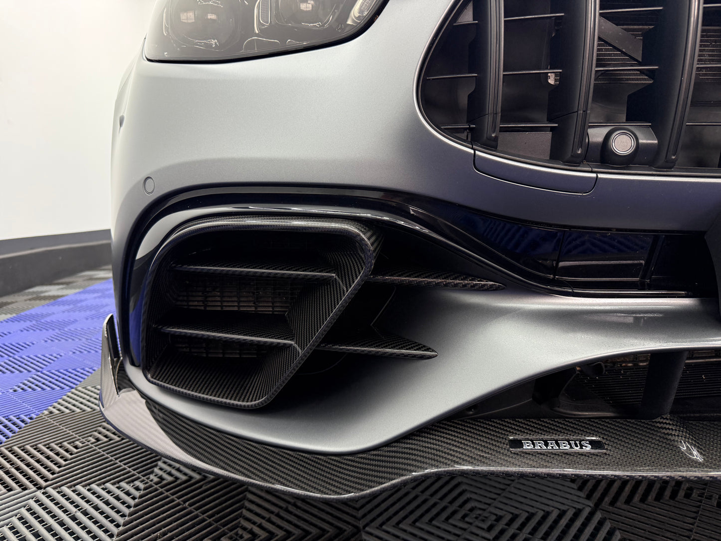 E klassa 63 amg Carbon Set