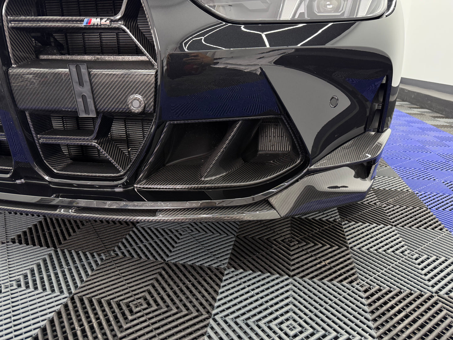 Bmw M3 G80 M4 G82 G81 G83 kratka wlot zderzaka przedniego karbon