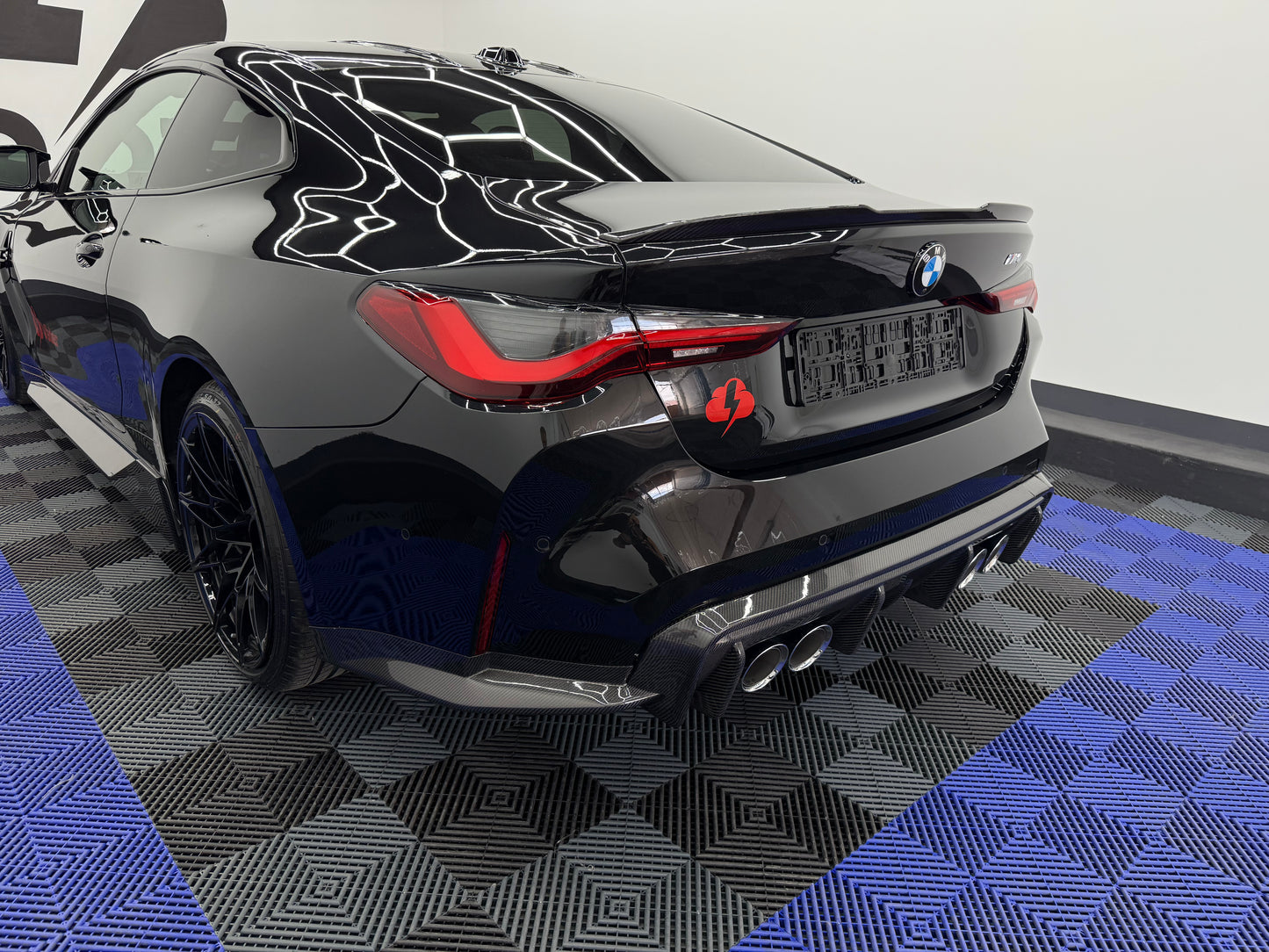 Bmw M4 G82 G83 spoiler nakładka zderzak tył karbon
