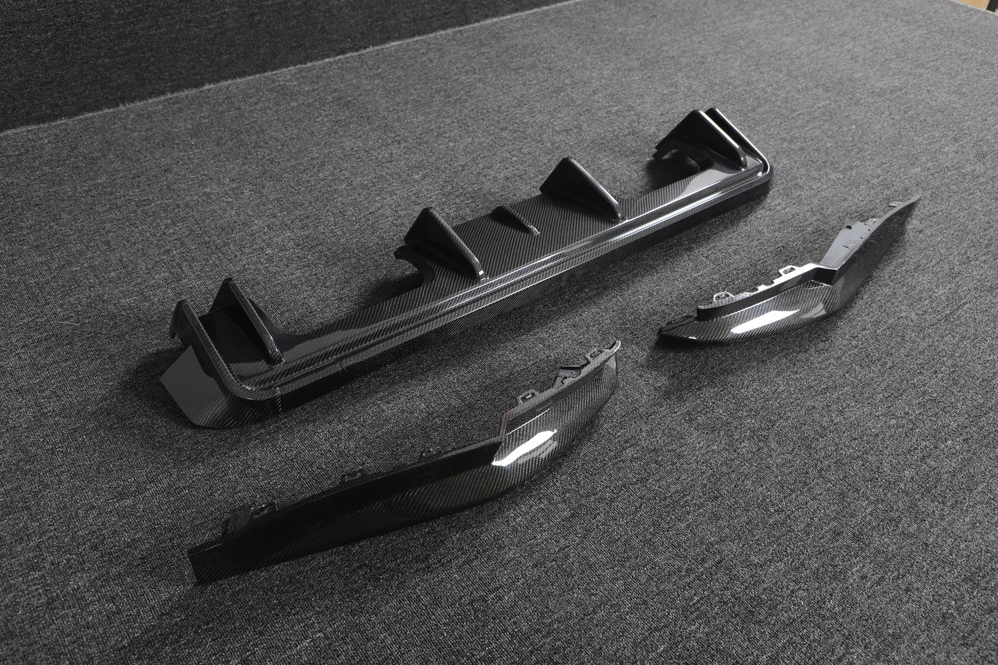 Bmw M4 G80 G81 spoiler dokładka nakładka zderzak tył karbon