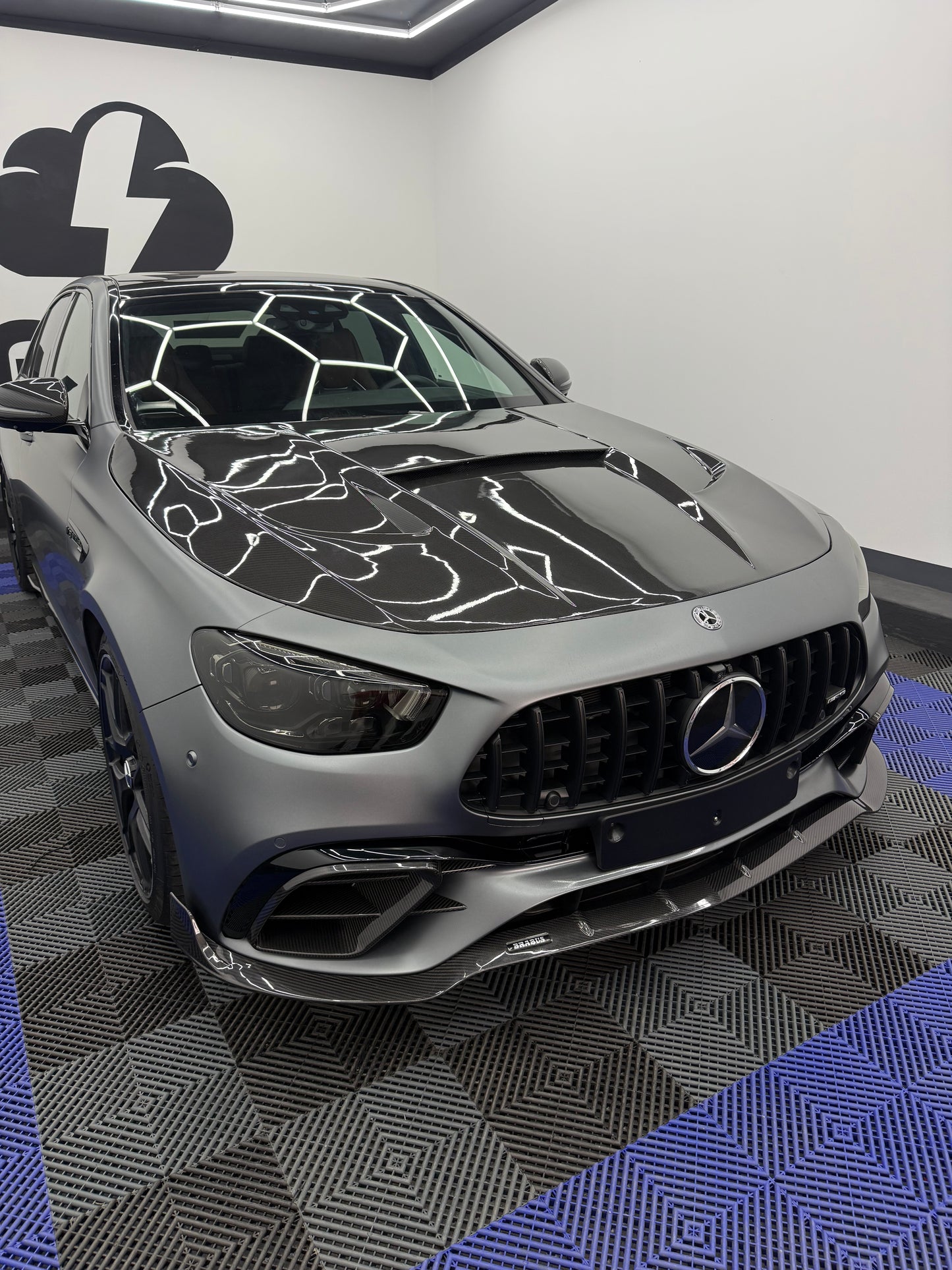 E klassa 63 amg Carbon Set