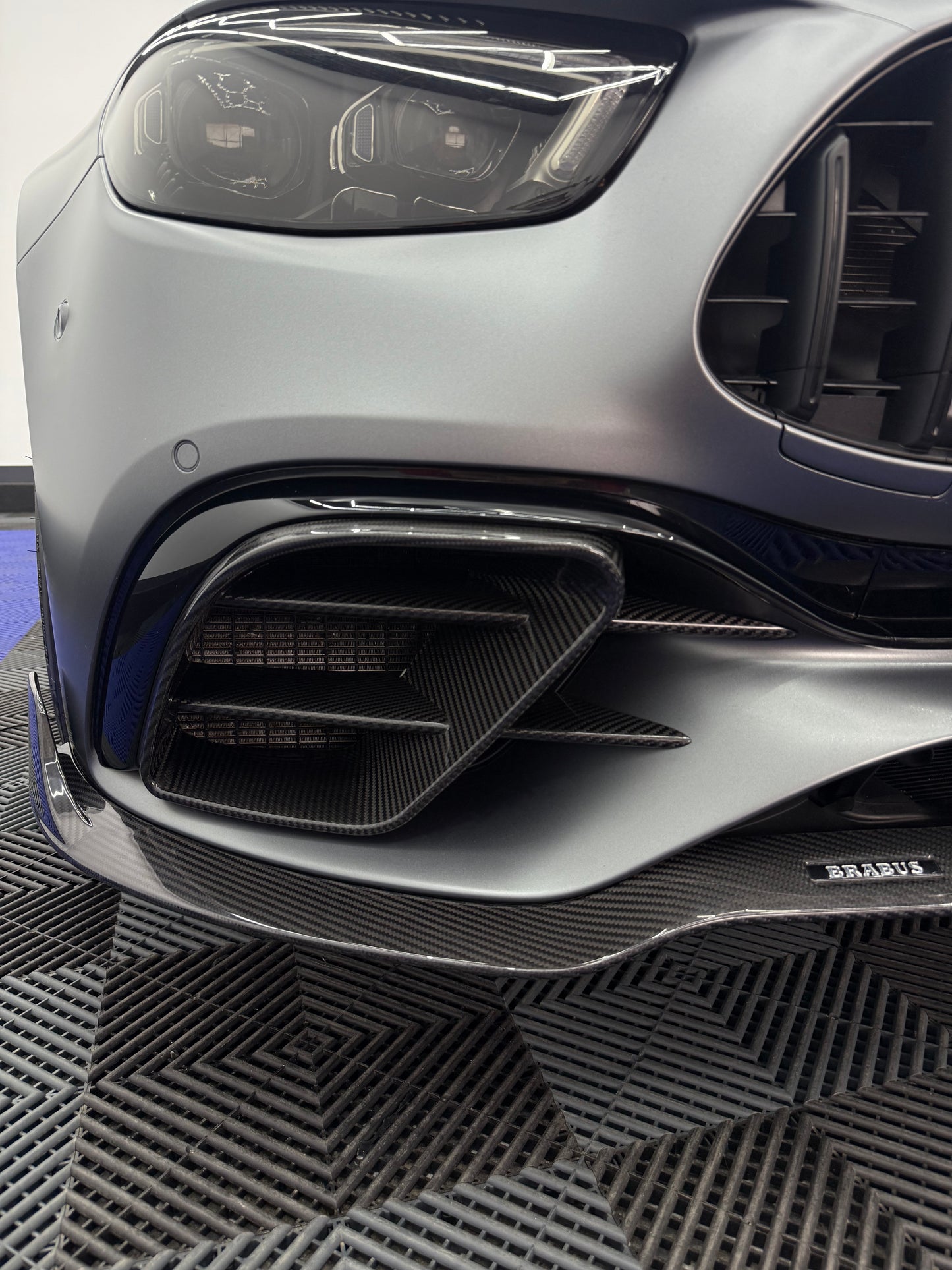 E klassa 63 amg Carbon Set