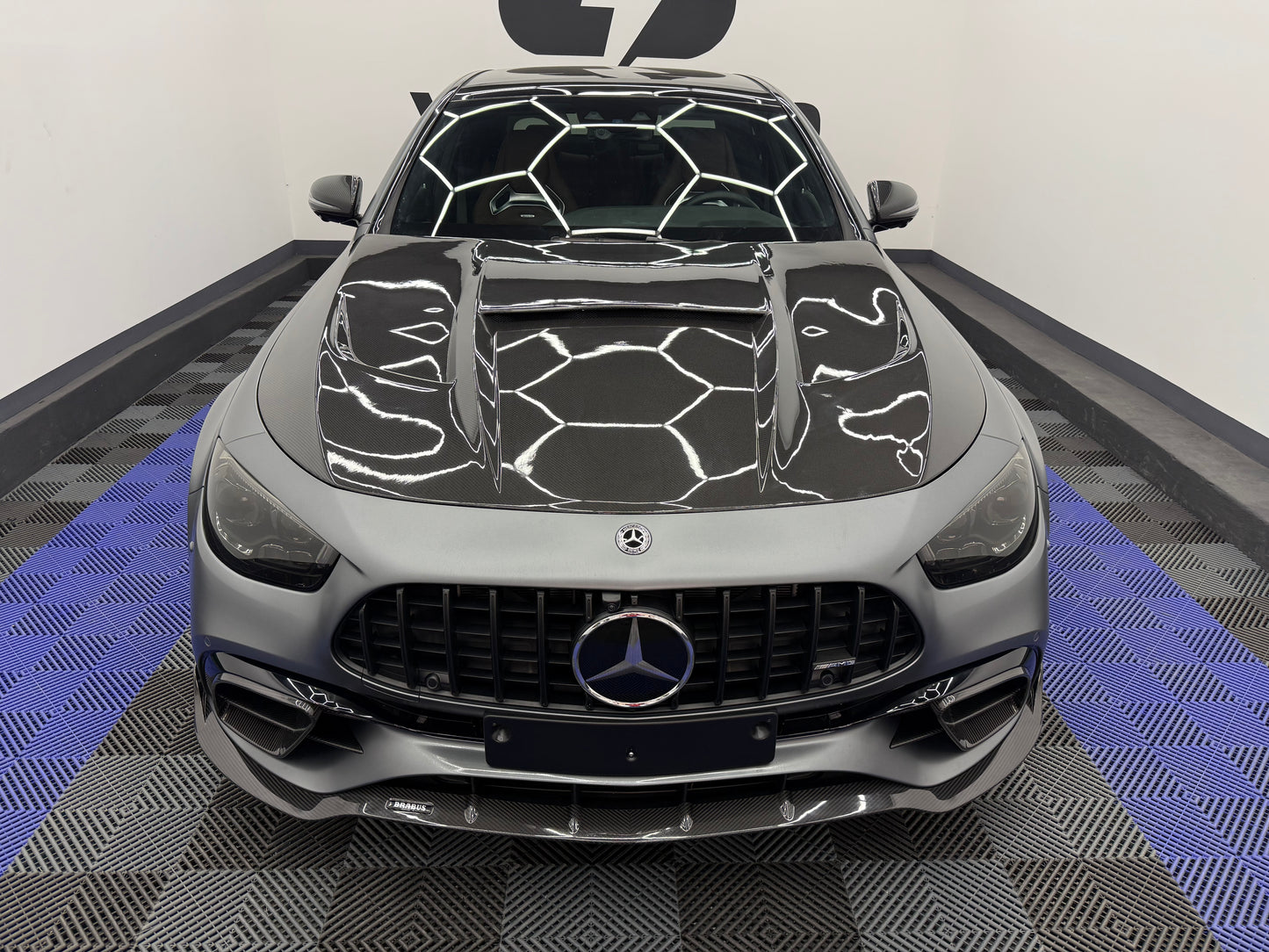E klassa 63 amg Carbon Set