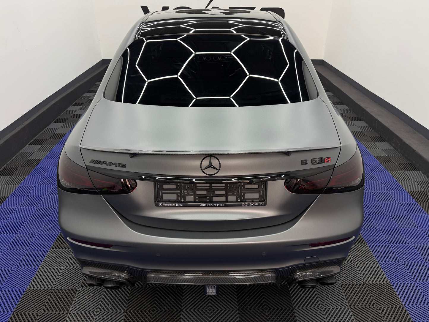 E klassa 63 amg Carbon Set