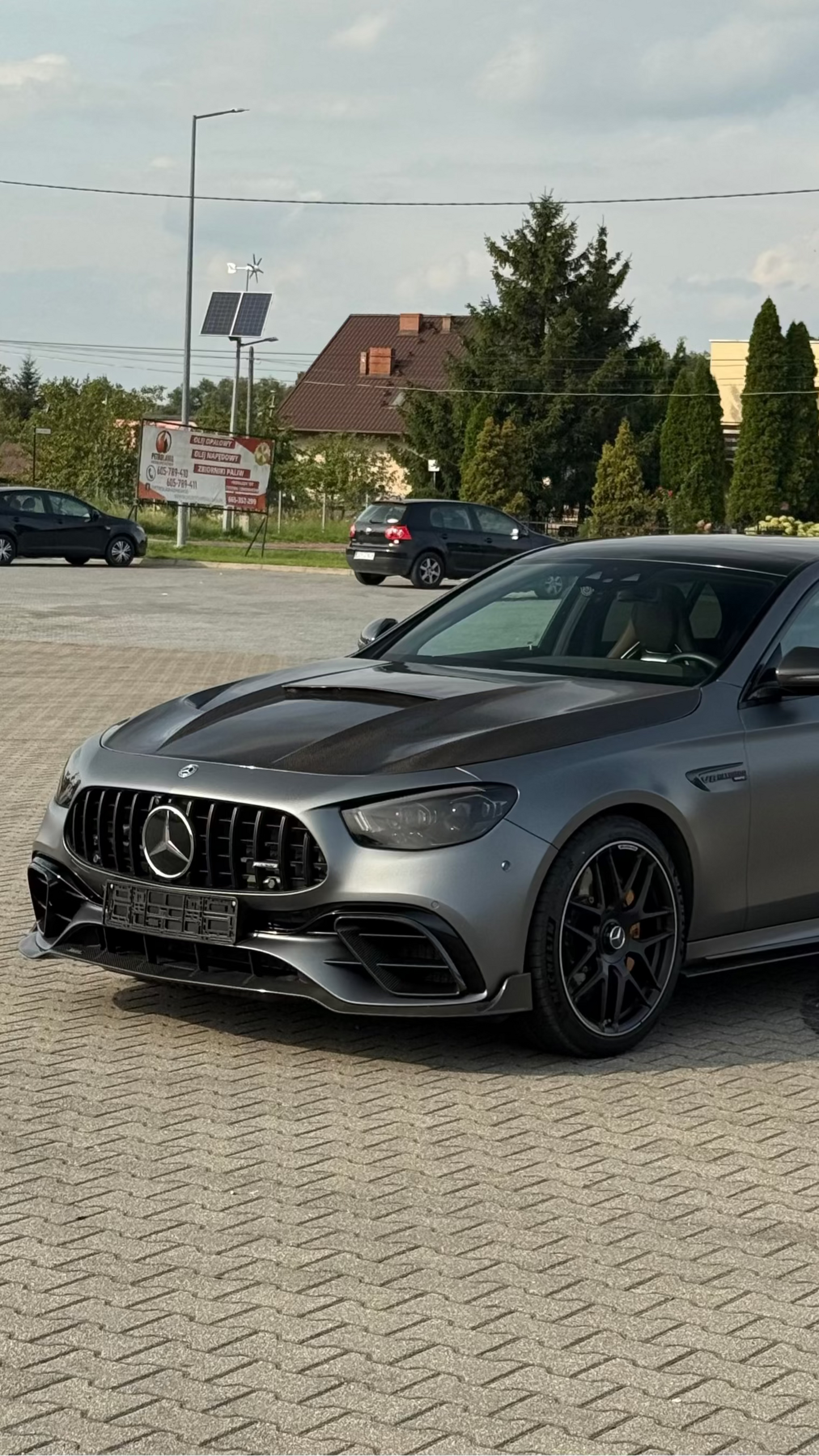 E klassa 63 amg Carbon Set