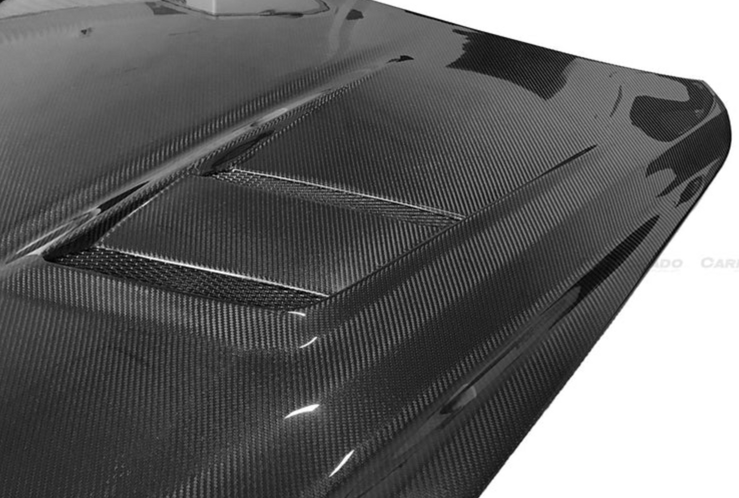 Maserati Ghibli MASKA POKRYWA SILNIKA CARBON